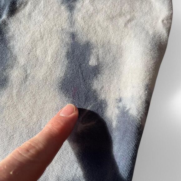 Blue and white tie-dye t-shirt Communion Tattoo Parlor - Picture 3 of 7